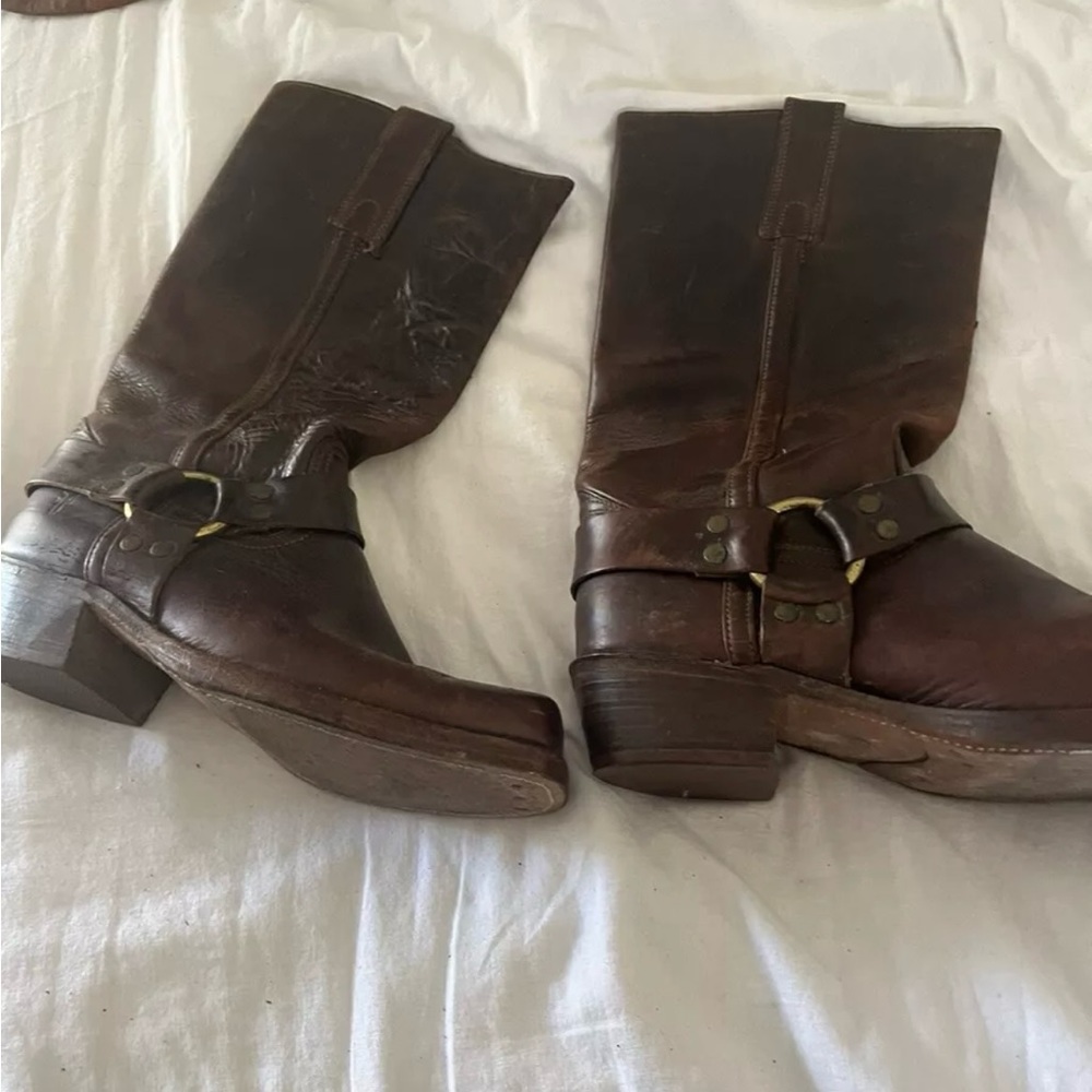 FRYE MENS HARNESS BOOTS size 10 1/2 D